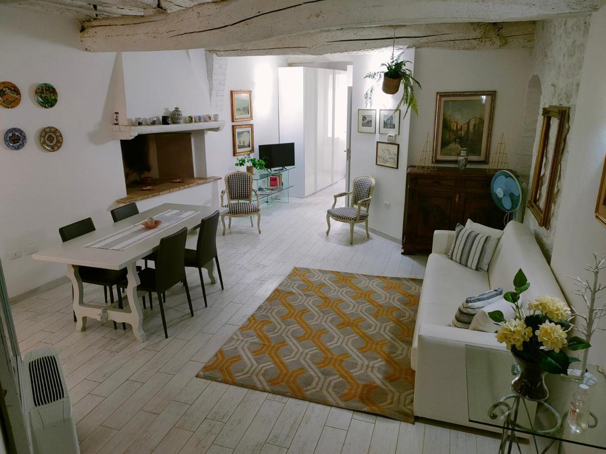 Il Cortiletto Casa Vacanza Trevi Buitenkant foto